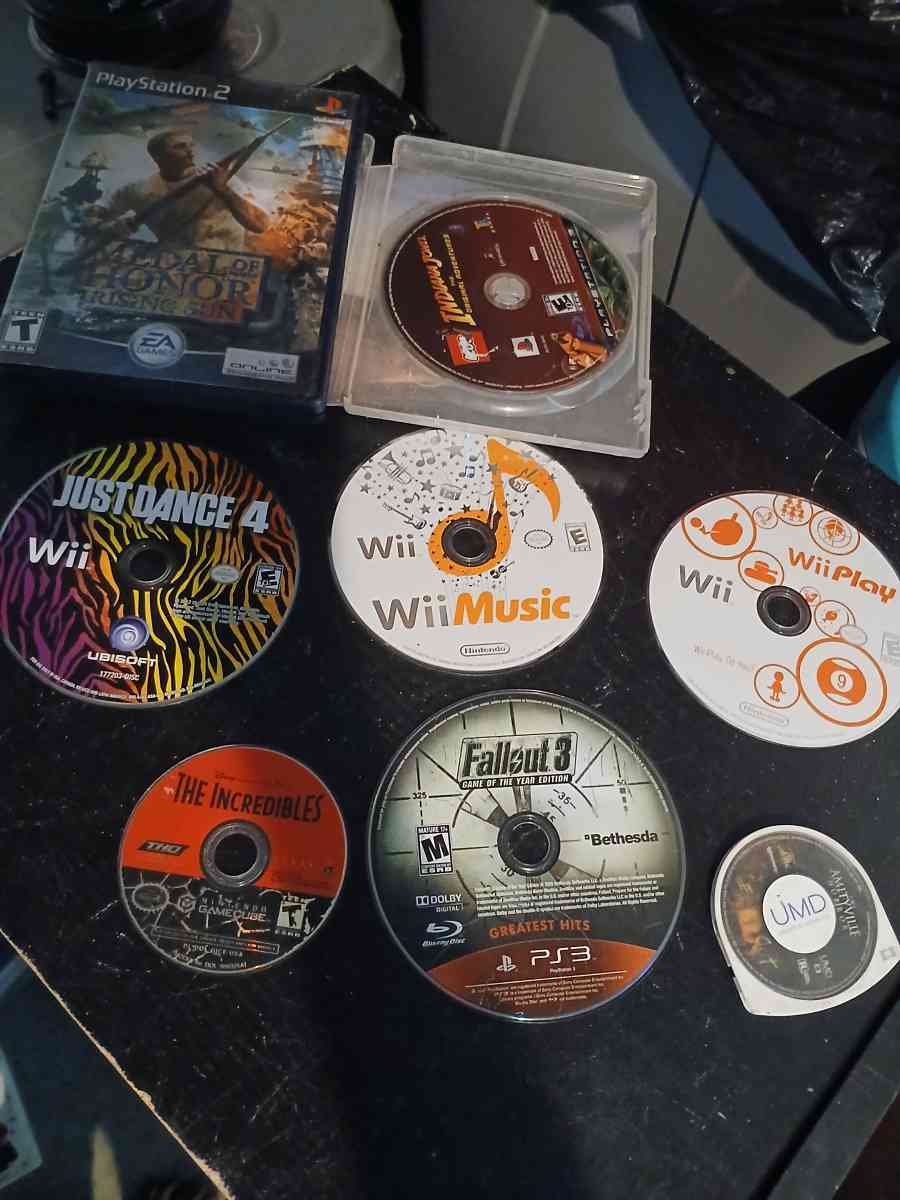 video games - Lithia, Florida