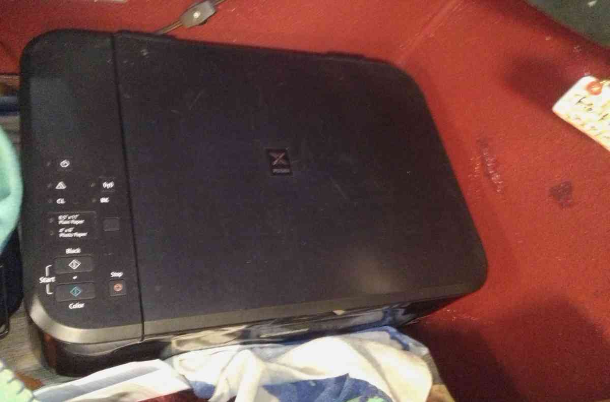 pretending pictures for your phone - Lakeview, Michigan