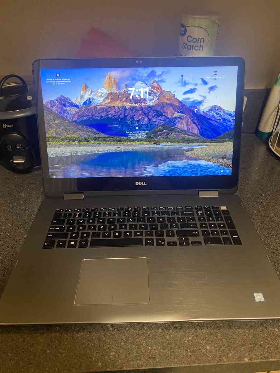 Inspiron Dell i7 8gen 2 in 1 - Elkhorn, Nebraska - FleaMarketBay