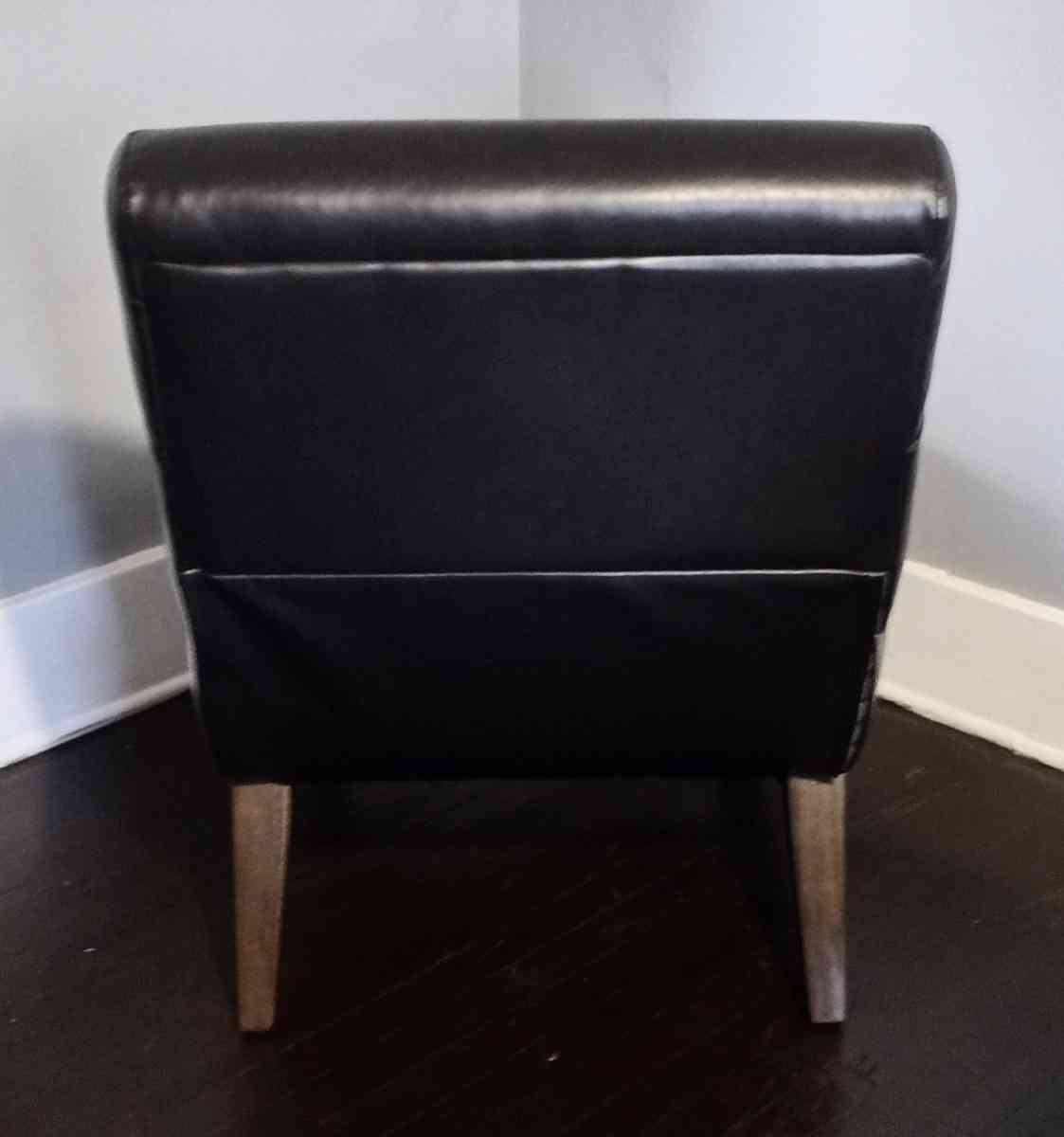 Black Faux LeatherAccent Chair NEW - Detroit, Michigan - FleaMarketBay