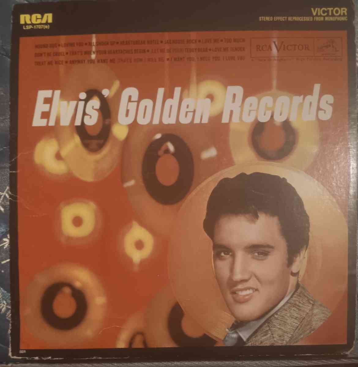 5 Elvis Presley vinyl records - Antigo, Wisconsin - FleaMarketBay