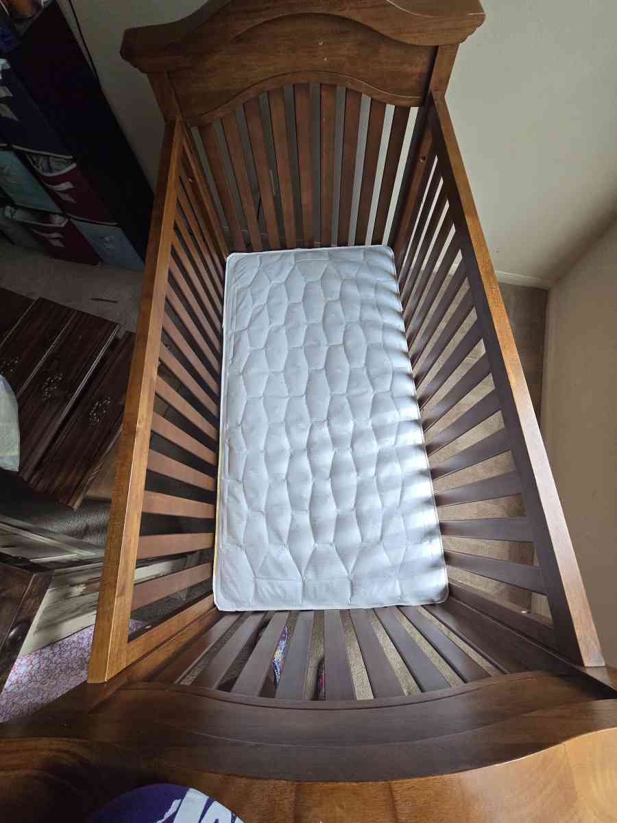 Baby Crib - Katy, Texas - FleaMarketBay