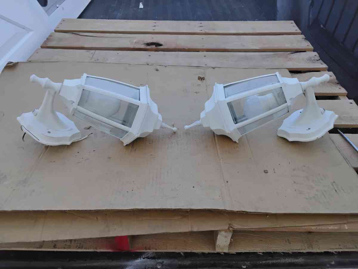 White WallMount Lighting Central Park StyleTwilight Sentinel - Williamstown, New Jersey - FleaMarketBay