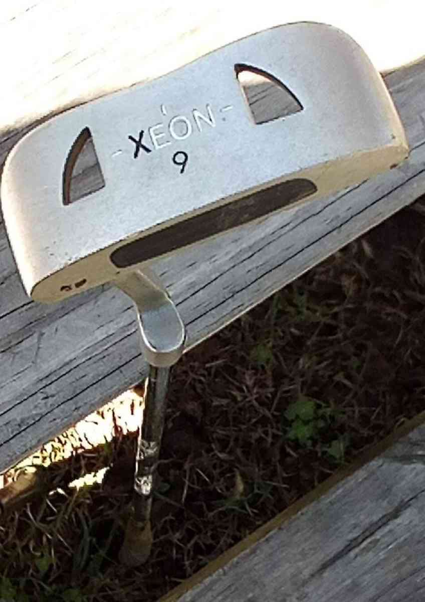 For Sale Assorted Used Golf Clubs with Name BrandBag - Columbia, Louisiana - FleaMarketBay