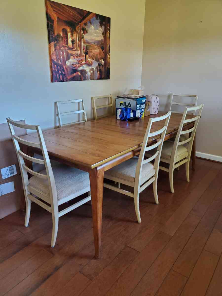 dining table 6 chaird - Zanesville, Ohio - FleaMarketBay