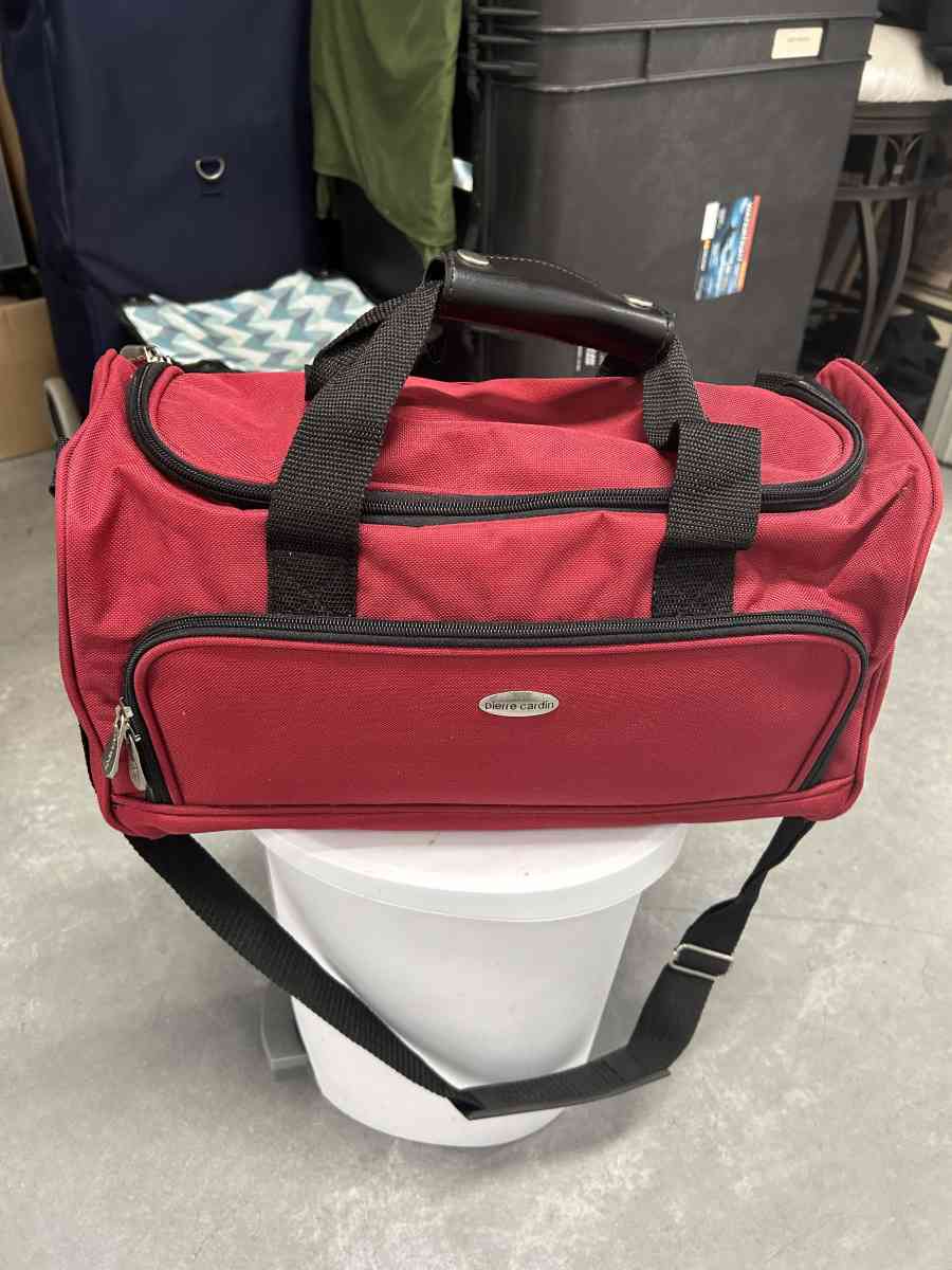 PIERRE CARDIN RED DUFFLE BAG FOR MEN OR WOMEN - Rochelle Park, New Jersey - FleaMarketBay