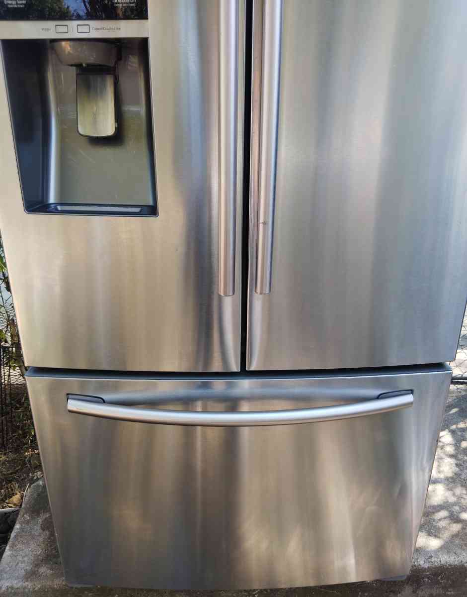 Samsung Refrigerator and Freezer - Mesquite, Texas