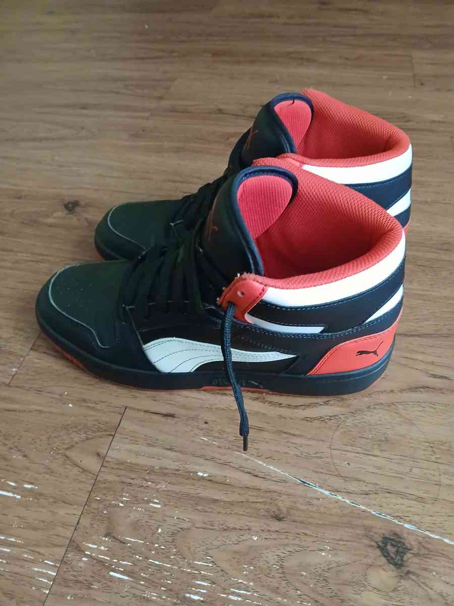puma shoes - Hanover Park, Illinois - FleaMarketBay