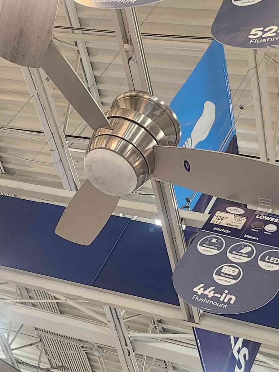 Harbor Breeze Mazon Ceiling Fan - Homosassa, Florida - FleaMarketBay