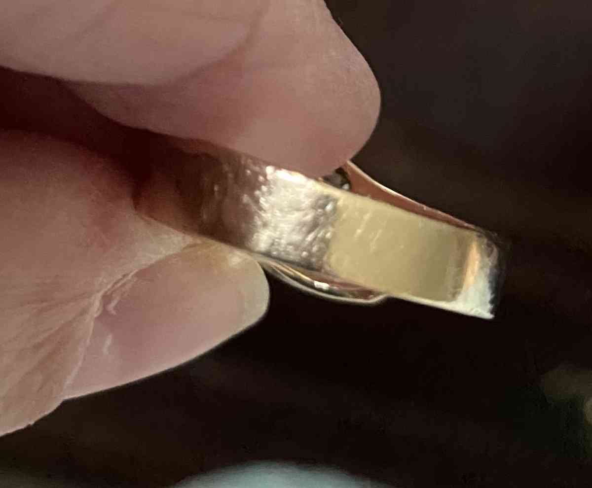 Custom made 14 karat gold diamond ring - Claremont, California - FleaMarketBay