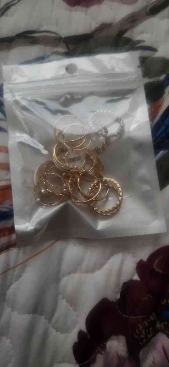 women jewelry - San Lorenzo, California - FleaMarketBay