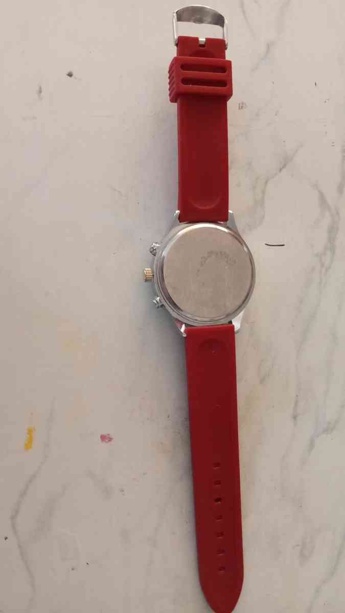 the watch of battery Ferrari - Belmont, California - FleaMarketBay