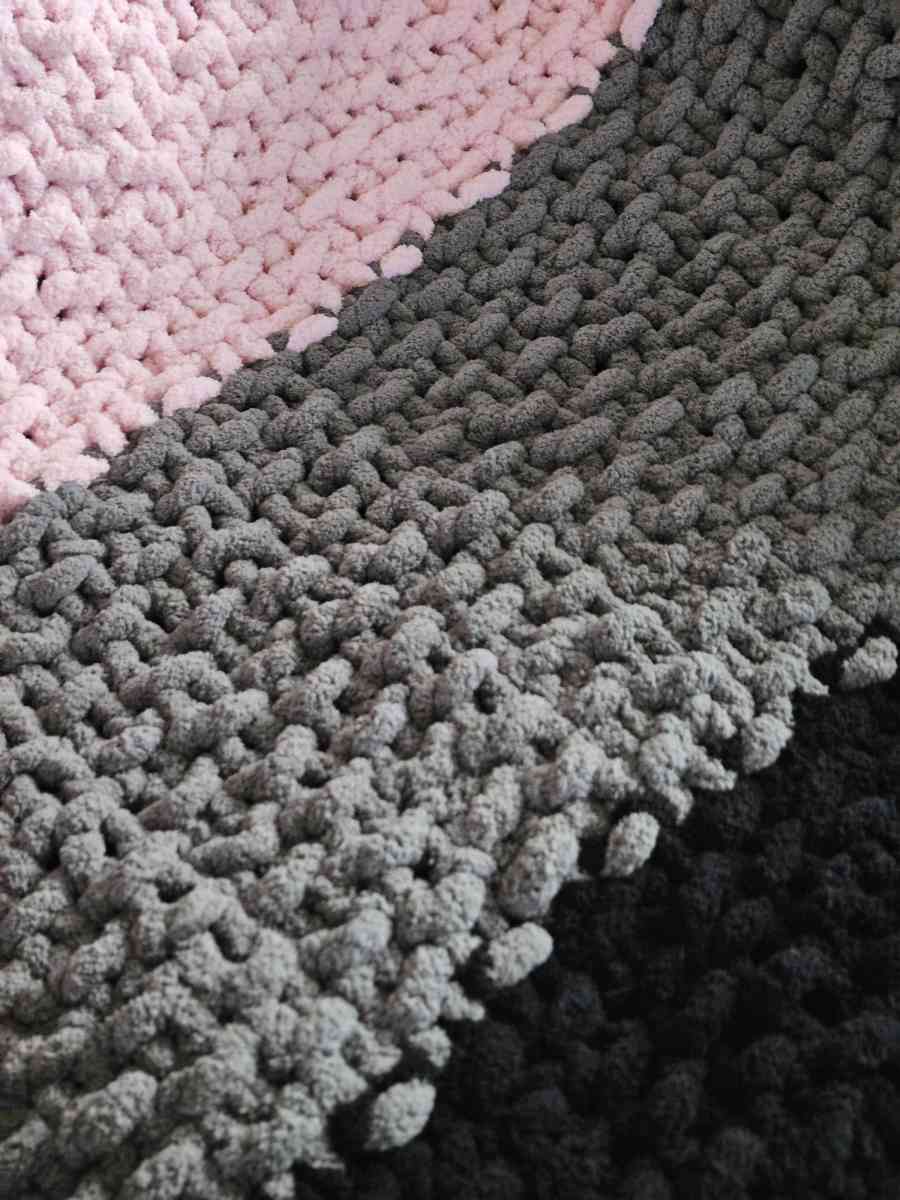 Tri Color Chenille Blanket - Durham, North Carolina - FleaMarketBay