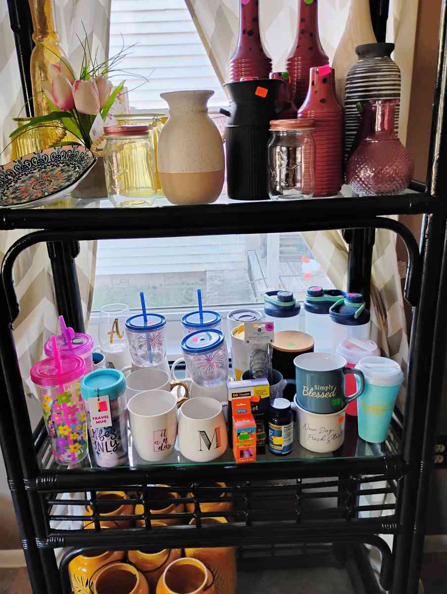 Brand New everything - New Philadelphia, Ohio - FleaMarketBay