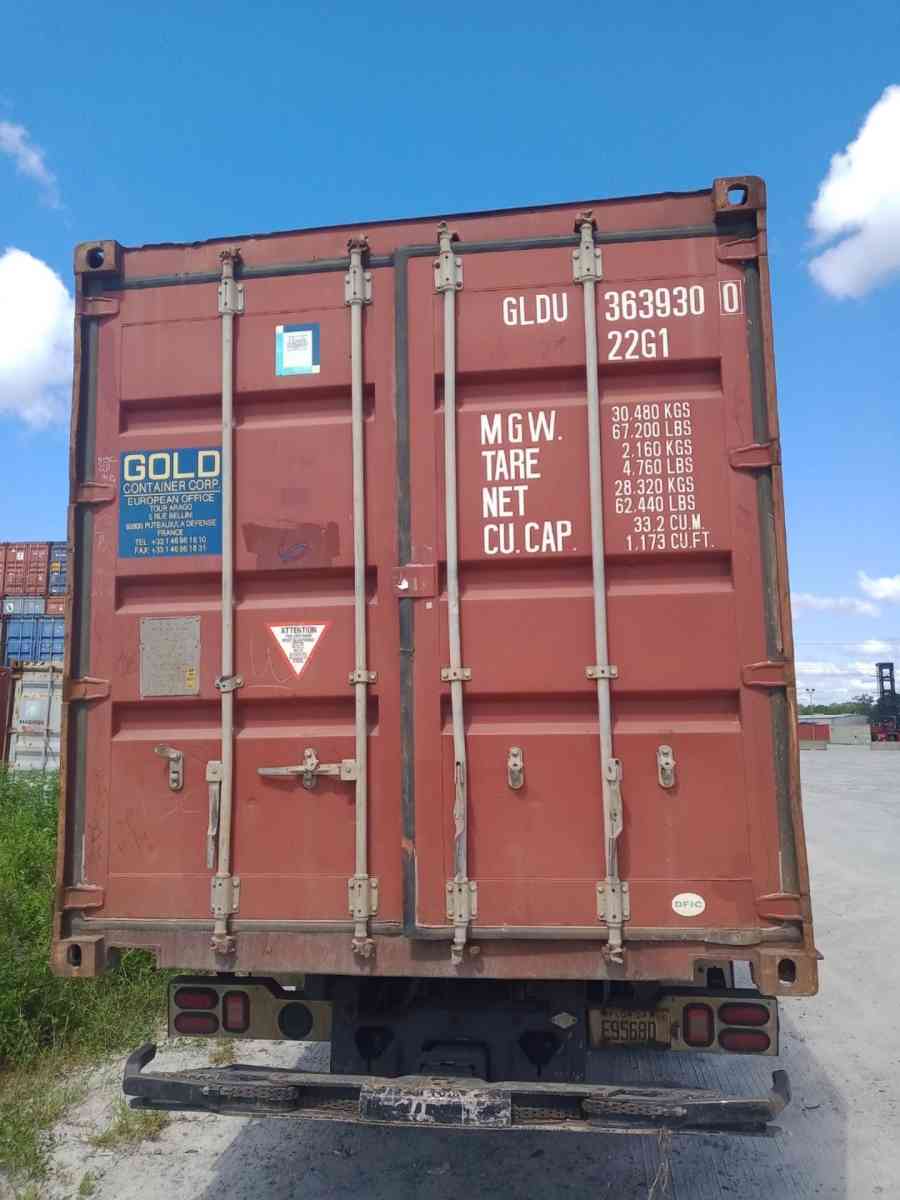 Shipping Cobtainers For Sale - Reidsville, North Carolina - FleaMarketBay