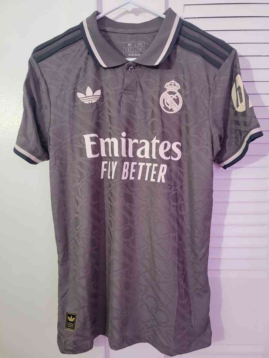 Real Madrid Jersey Soccer 2025 Player Version Size XL 2XL - Miami, Florida - FleaMarketBay