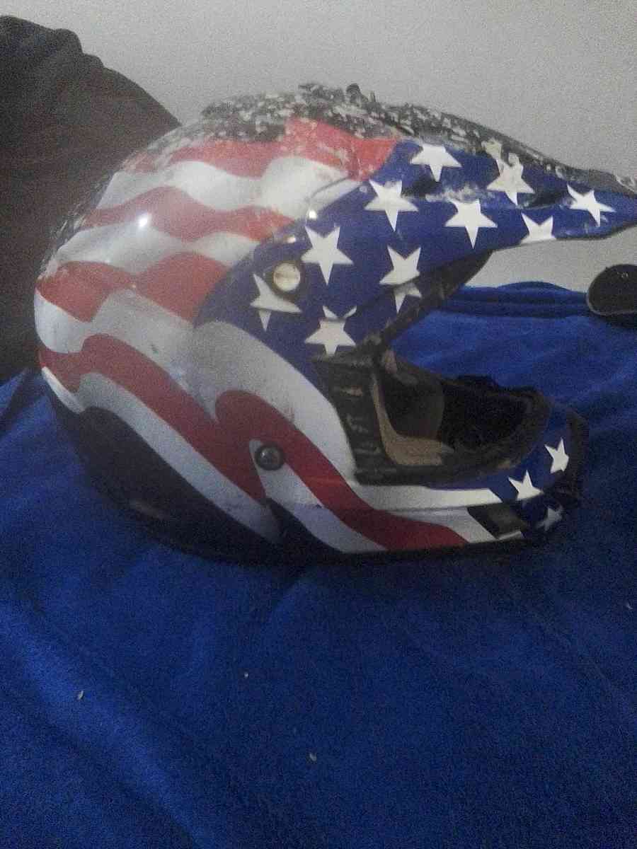 racing helmet - Hamlin, West Virginia - FleaMarketBay