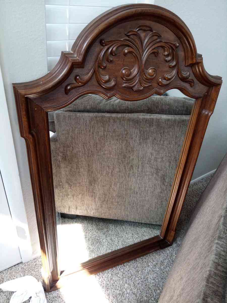 GLASS MIRROR - Alpine, Arizona