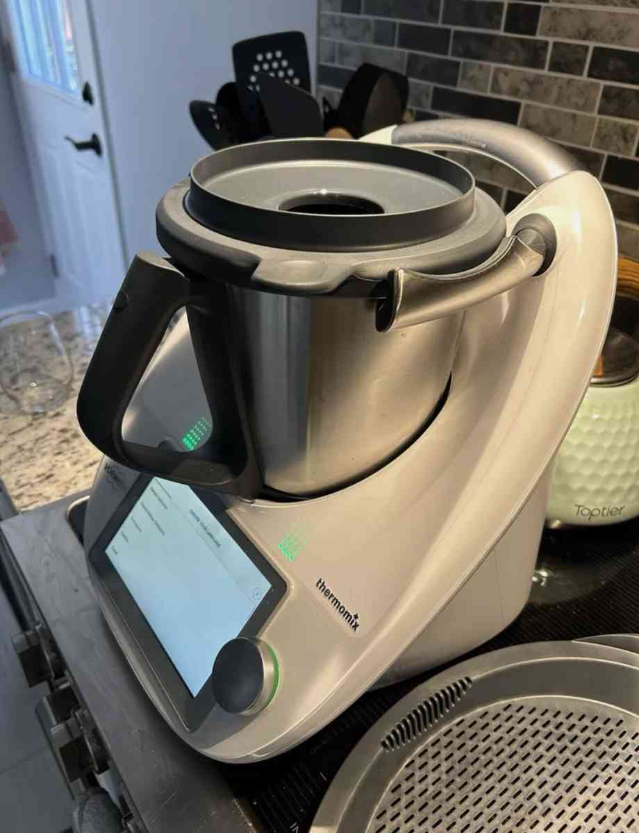 brand new tm6 in the best working condition - New York, New York