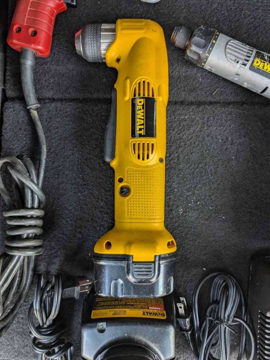 DEWALT MILWAUKEE COMBO - Akron, Ohio - FleaMarketBay