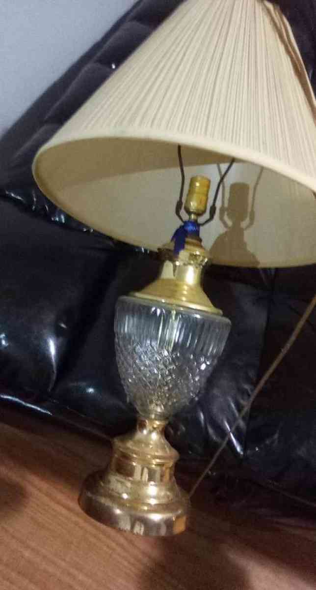 2 table lamps - Jacksonville, Florida - FleaMarketBay