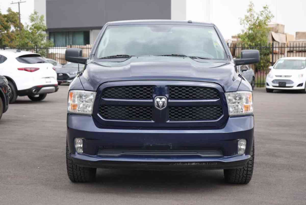 PICKUP TRUCK  UNDER MASSIVE HALLOWEEN DISCOUNTS - San Diego, California - FleaMarketBay