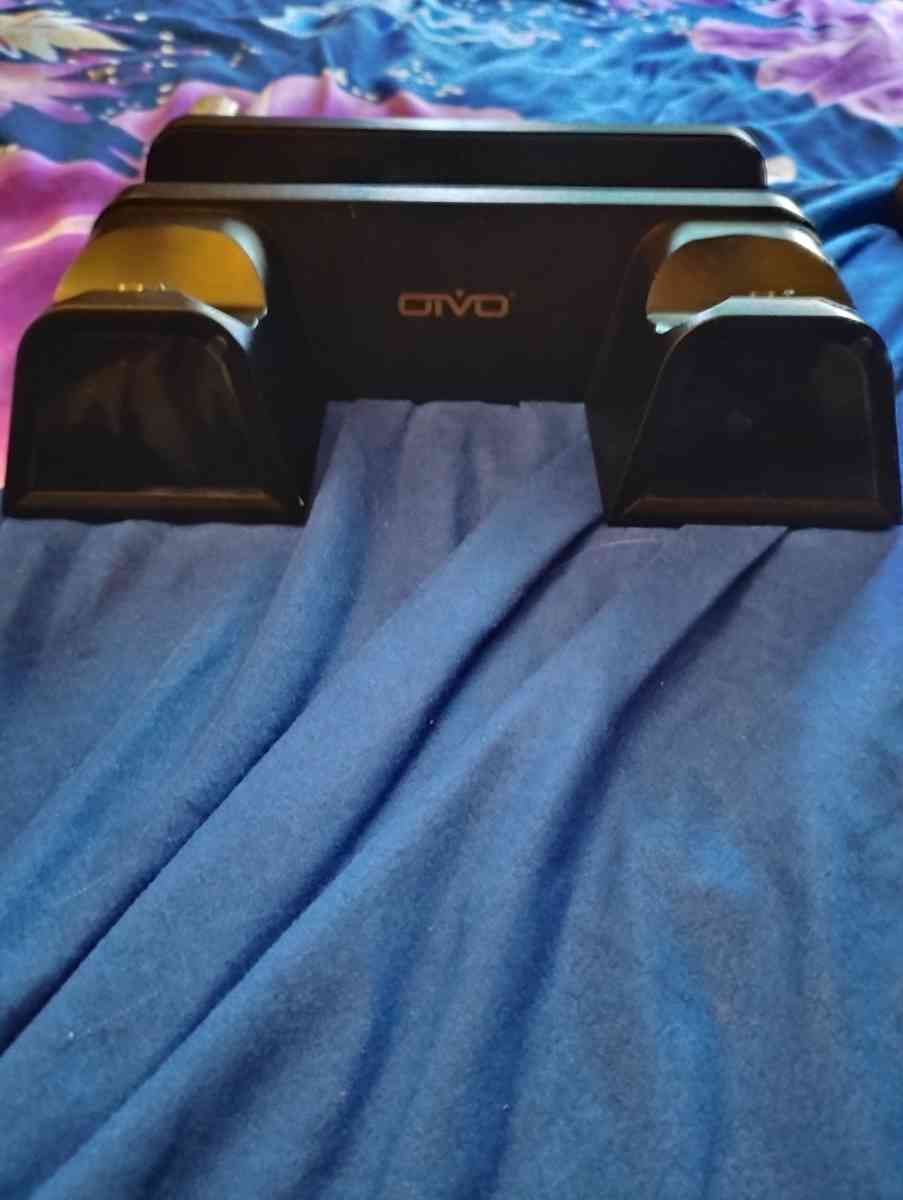 DUAL controller charging port for a ps4 por and or PS4 slim - Marion, Indiana