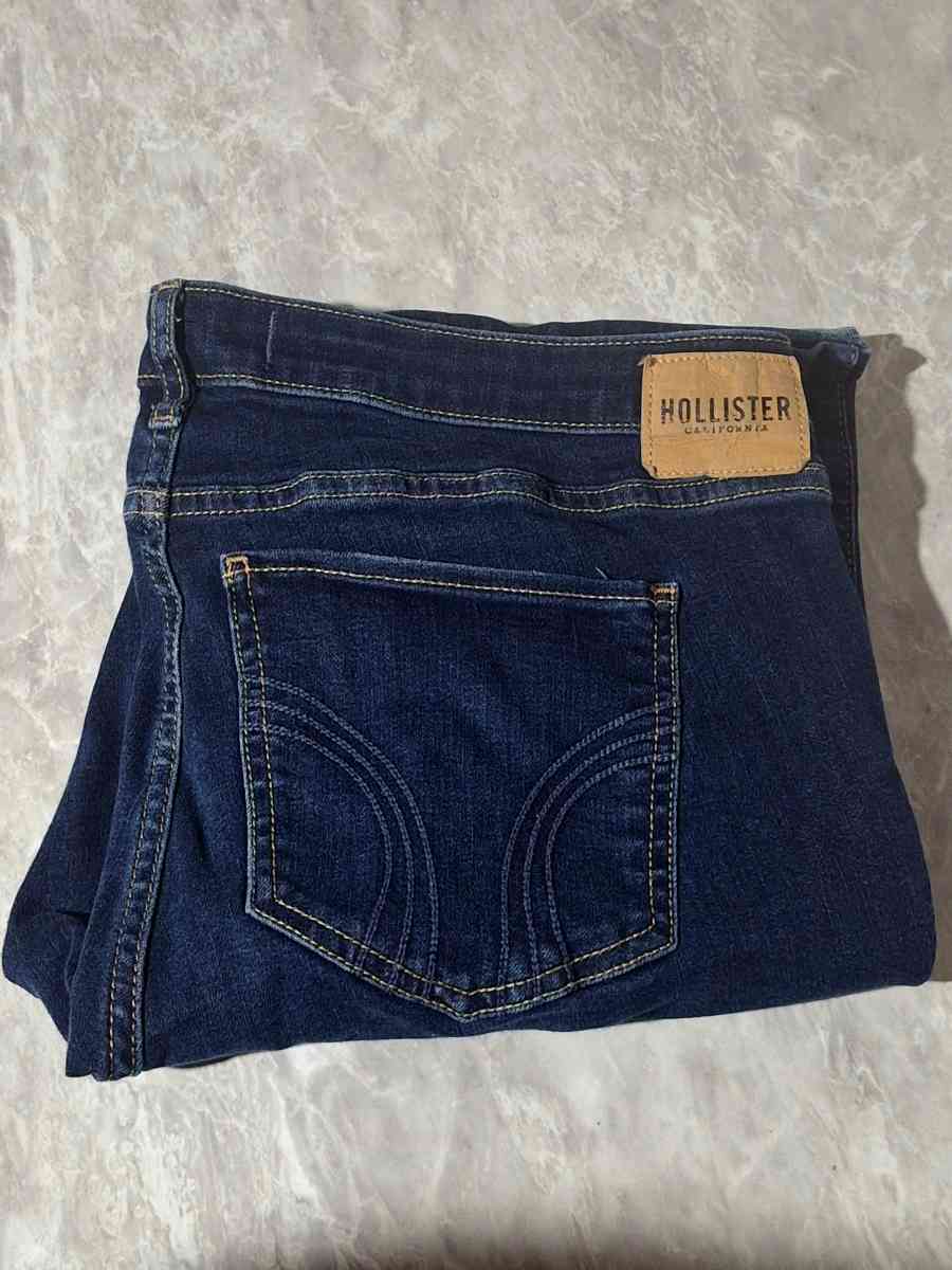 Hollister Jeans Size 17R - Athens, Alabama