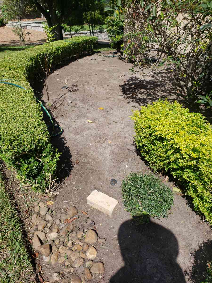 todo tipo de trabajos de yardas perios de piedras ect - Abilene, Texas - FleaMarketBay