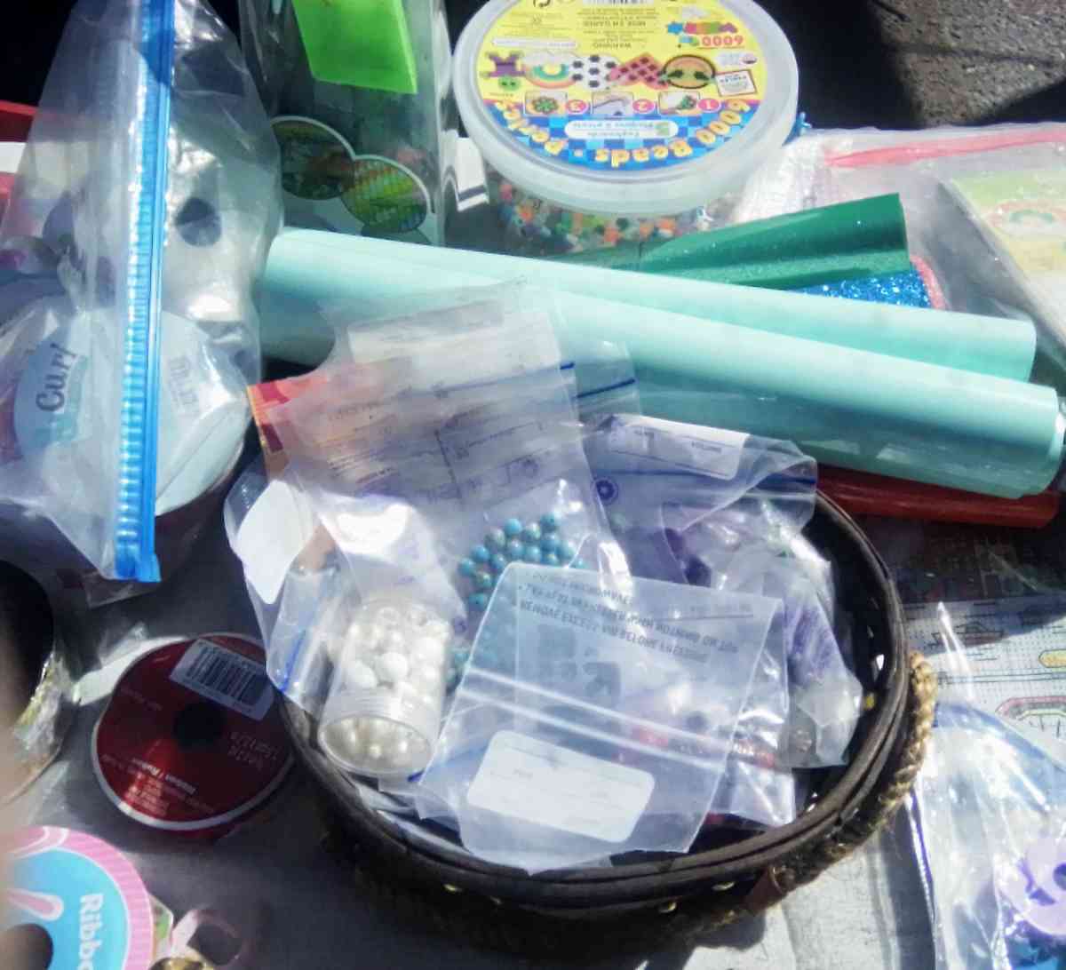 various craft supplies - Pensacola, Florida - FleaMarketBay