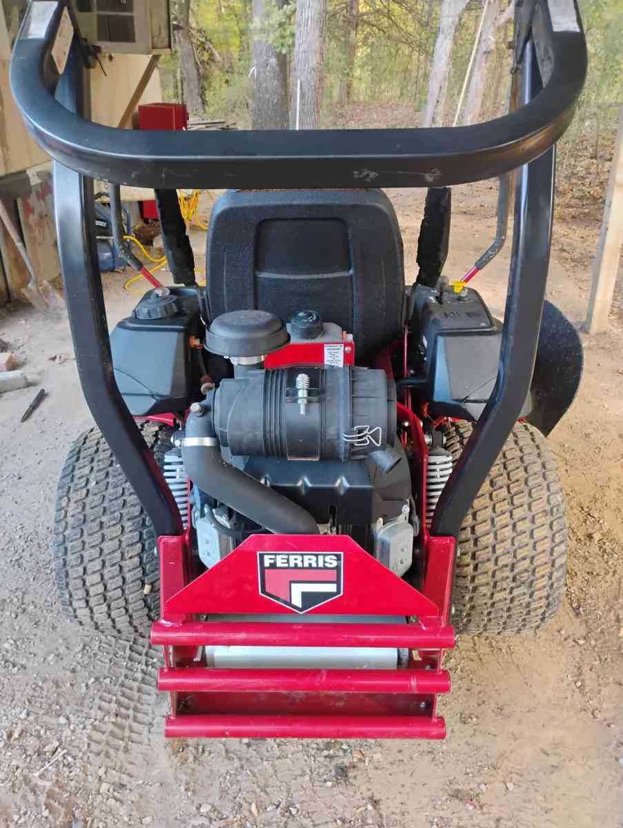 Ferris lawnmower - Holly Springs, Mississippi - FleaMarketBay
