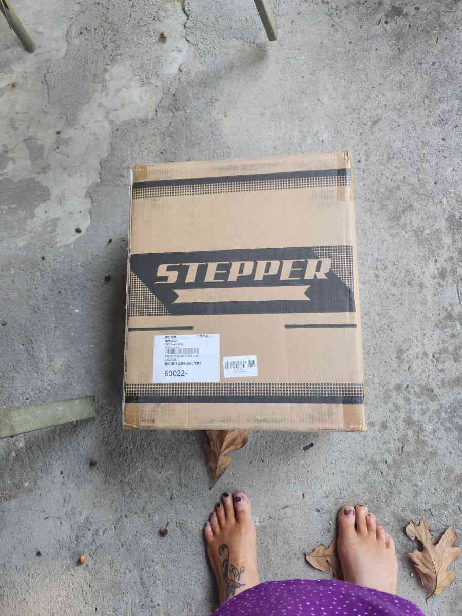 mini Stepper  brand new still in box - Litchfield, Illinois - FleaMarketBay
