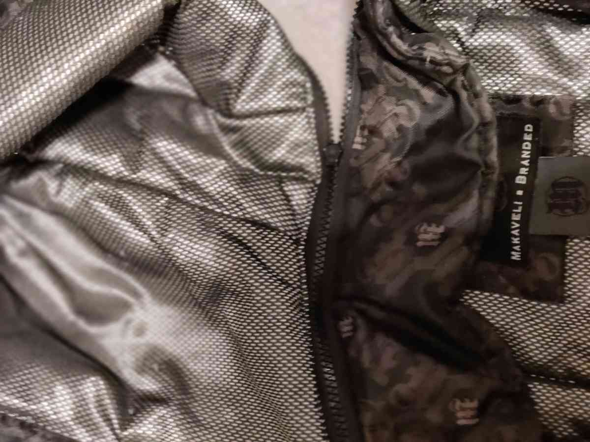 Boys jacket - Sacramento, California - FleaMarketBay