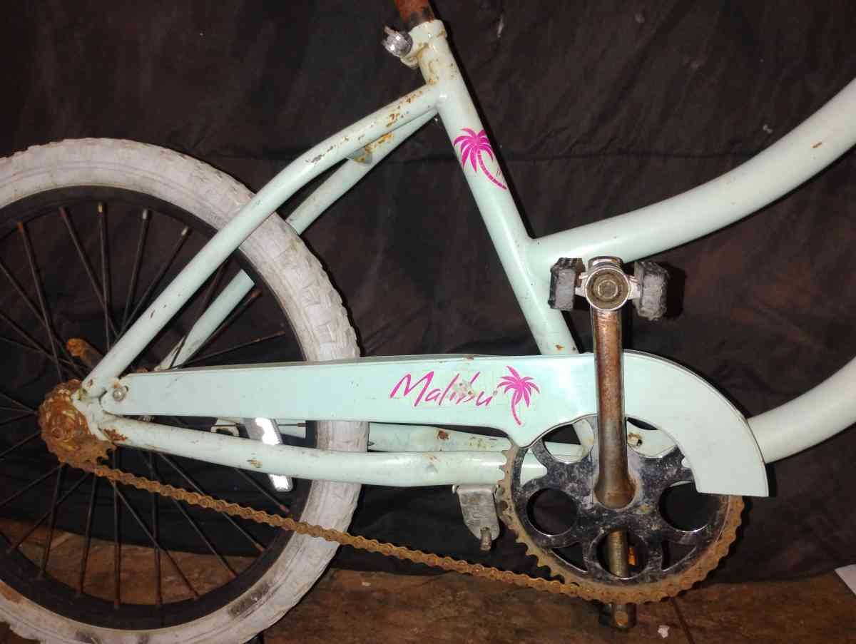 Used Vintage Malibu Ozone 500 - Columbia, Louisiana - FleaMarketBay