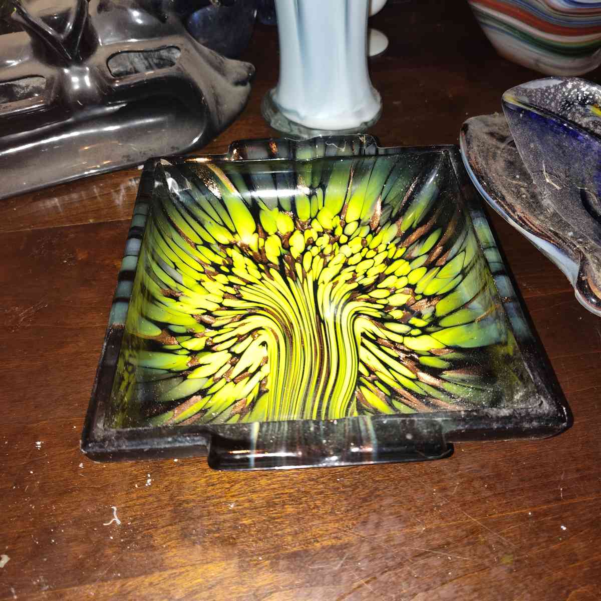 Murano Venetian ashtry - Bremen, Georgia