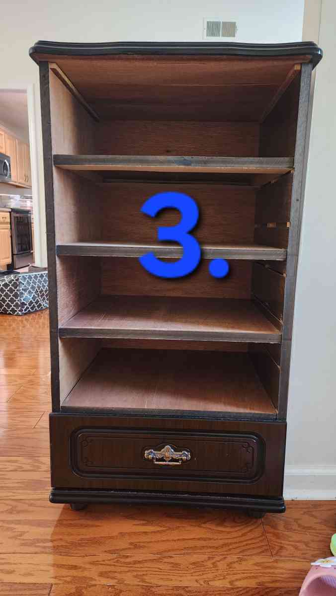 Shoe cabinet - Jacksonville, Florida