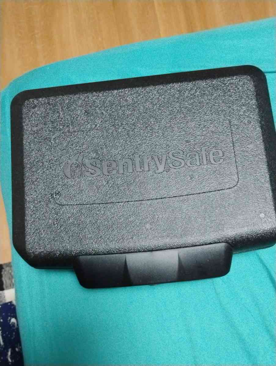 fireproof safe - Dalton, Georgia - FleaMarketBay