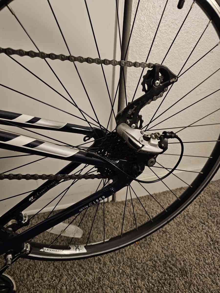 Marin Terra Linda SC2 - Las Vegas, Nevada - FleaMarketBay