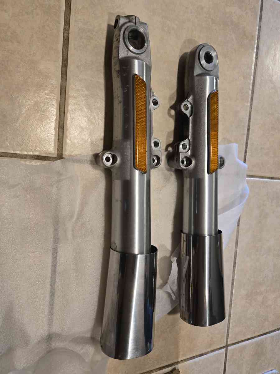 2017 HarleyDavidson street glide forks - South Lebanon, Ohio - FleaMarketBay