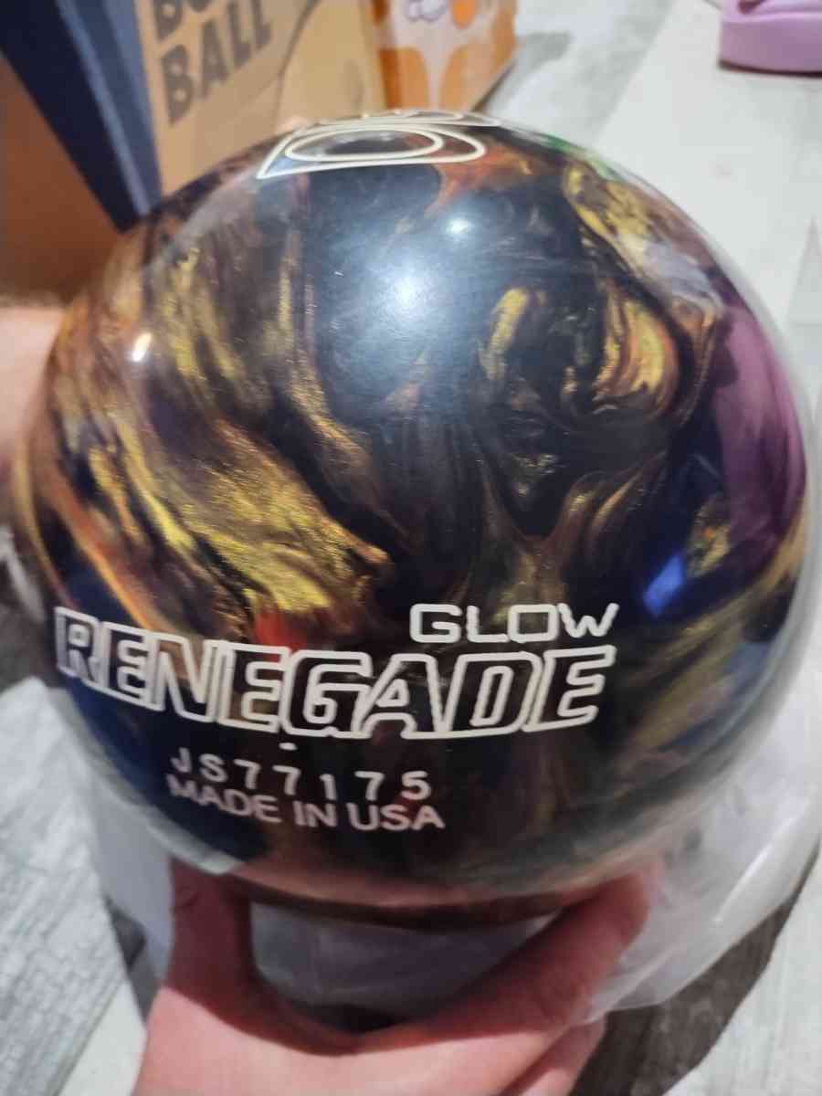 there are new bowls balls with no holes I have 24 of them - Carolina Beach, North Carolina - FleaMarketBay