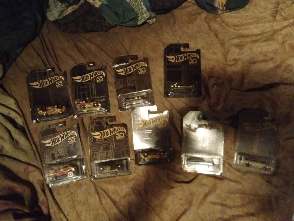 the other ones are certain anniversary Hot Wheel cars rangin - Saint Cloud, Minnesota - FleaMarketBay