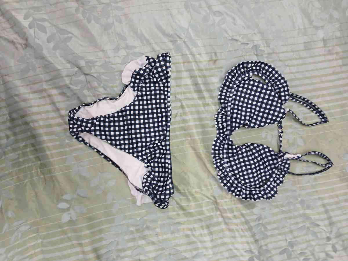 womens bikinis - Methuen, Massachusetts - FleaMarketBay