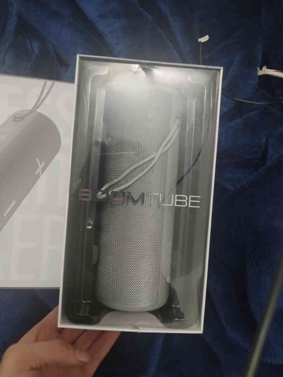 Bluetooth speaker brand new - Auburn, Washington - FleaMarketBay