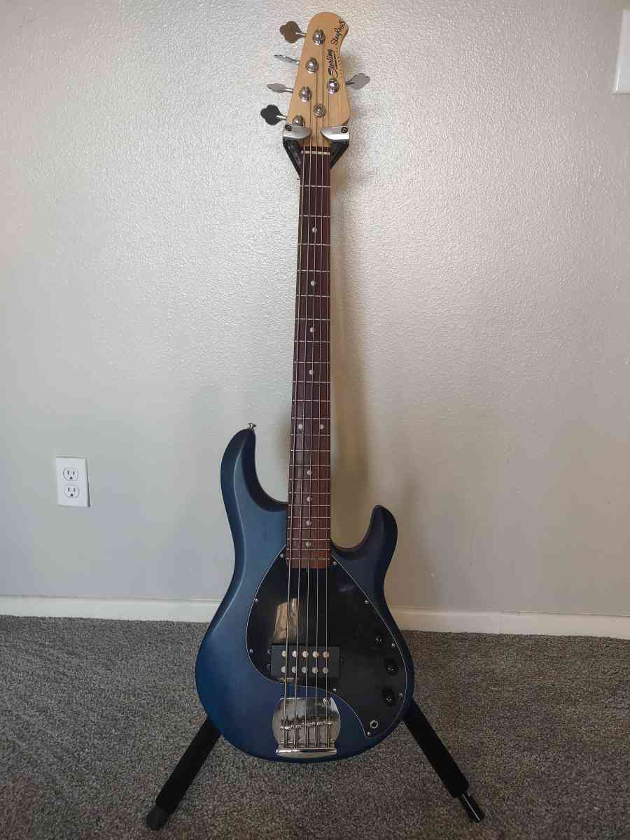 5 string Sterling Bass by Music Man - Colorado Springs, Colorado - FleaMarketBay