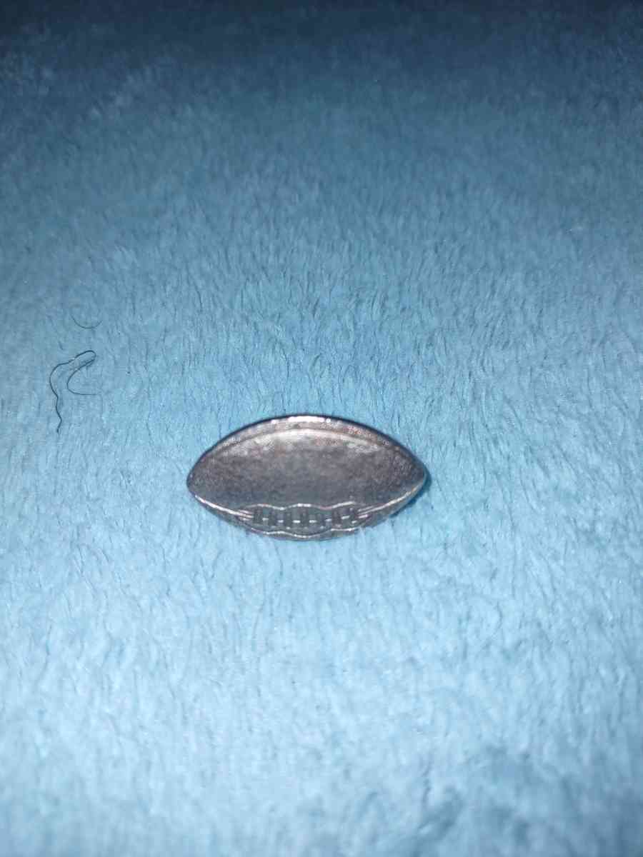NFL pin - Baltimore, Maryland - FleaMarketBay