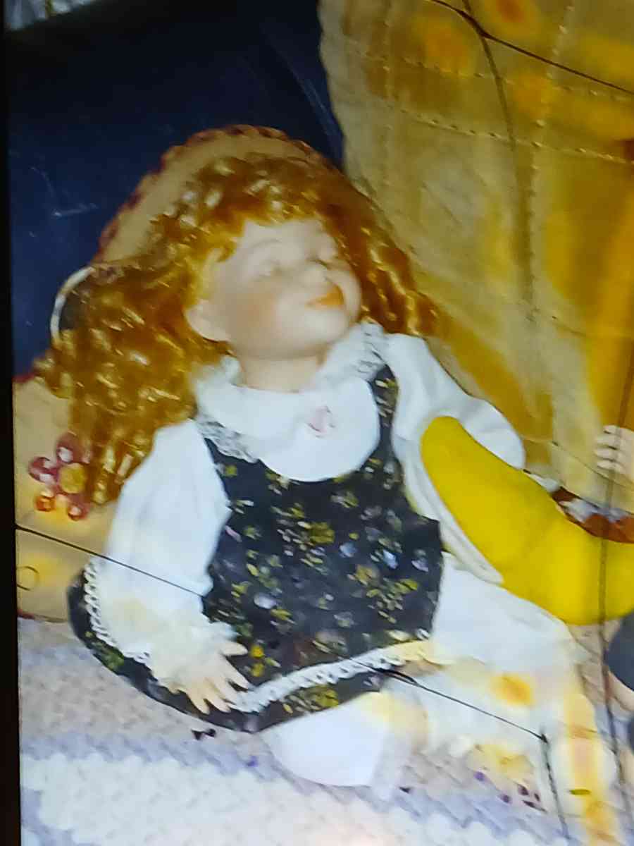 collectible dolls - Martinsburg, West Virginia - FleaMarketBay