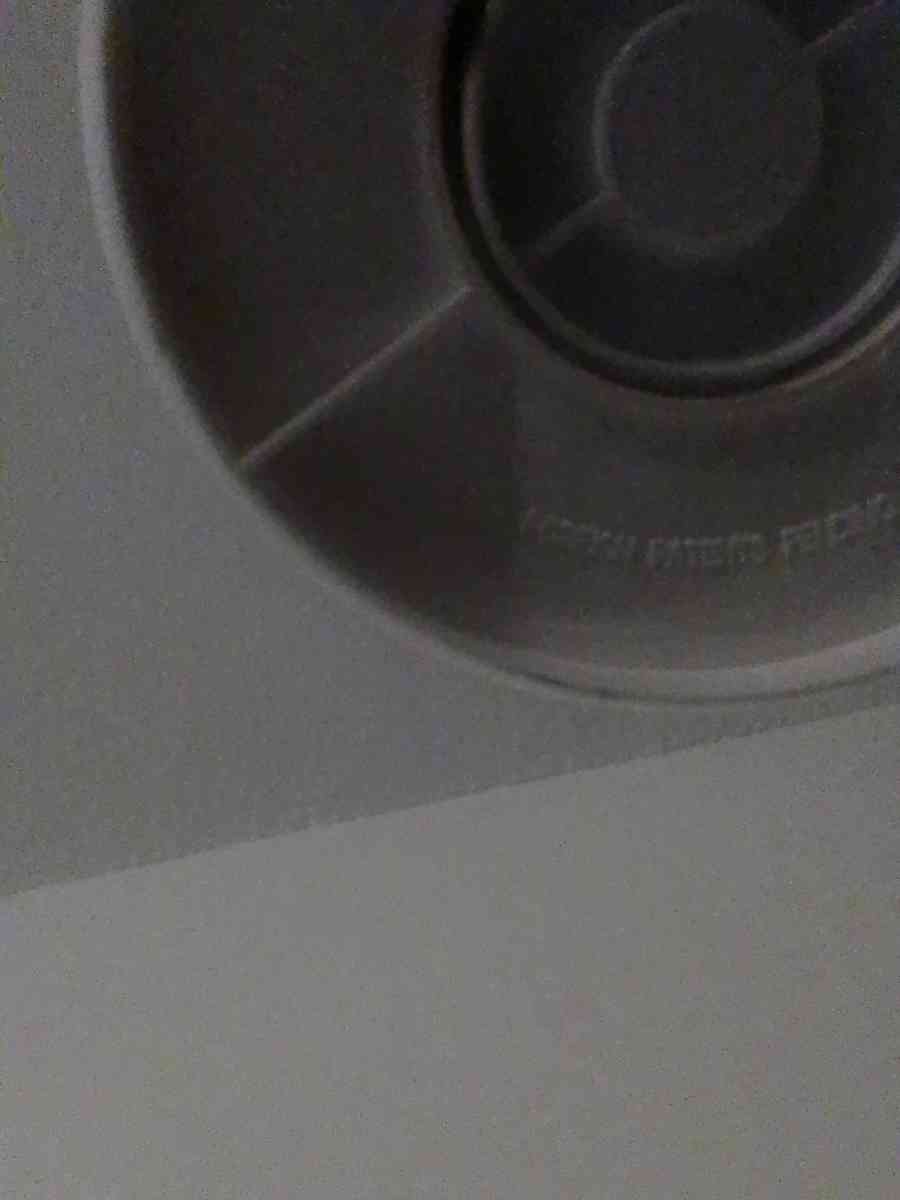 mistletoe Christmas Thermos without bow - Mingo Junction, Ohio - FleaMarketBay