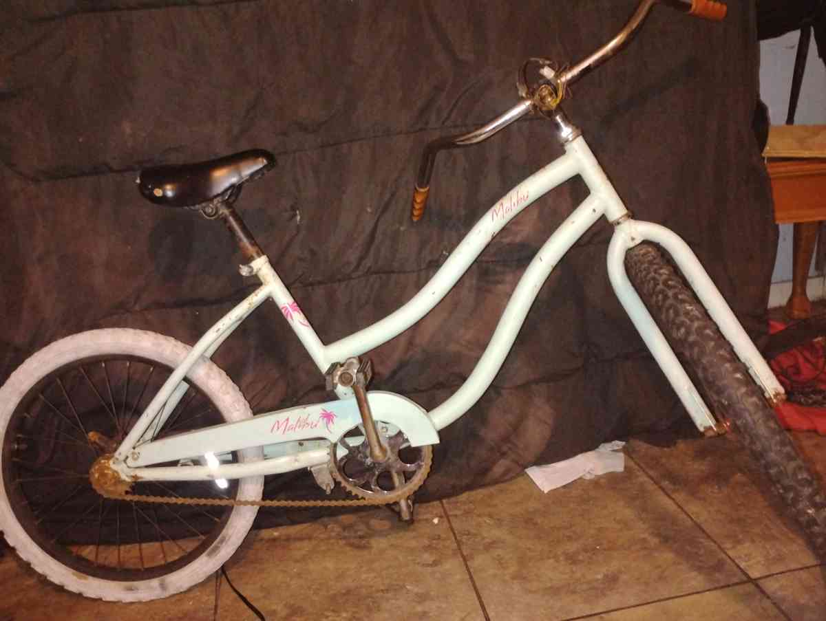 Used Vintage Malibu Ozone 500 - Columbia, Louisiana - FleaMarketBay