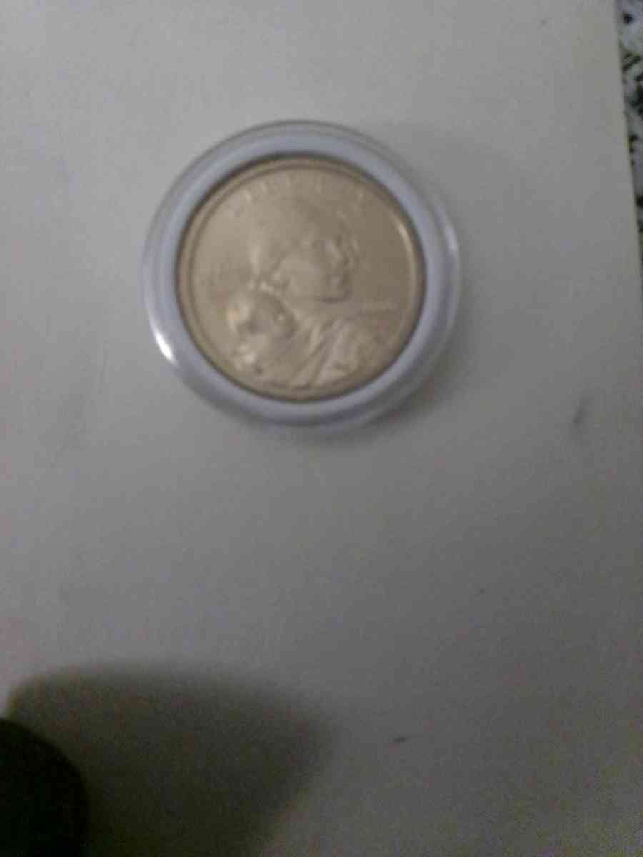 Sacagawea 2000 gold dollar minted in Philadelphia - Mingo Junction, Ohio - FleaMarketBay