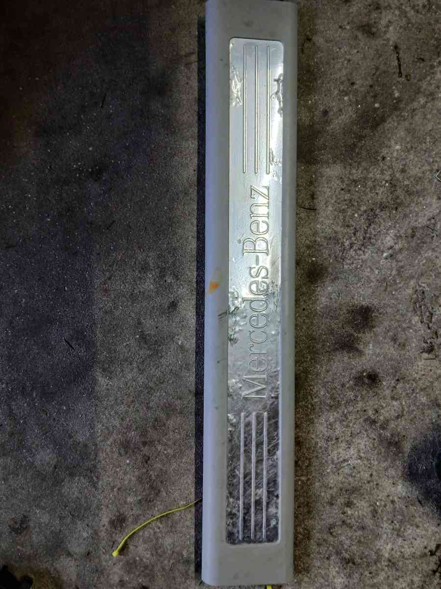 2014 mercedesbenz ml350 parts - Methuen, Massachusetts - FleaMarketBay